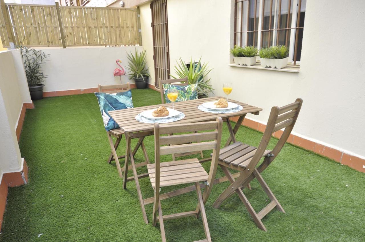 Luminoso Y Coqueto Apartamento Con Jardin Малага Екстериор снимка