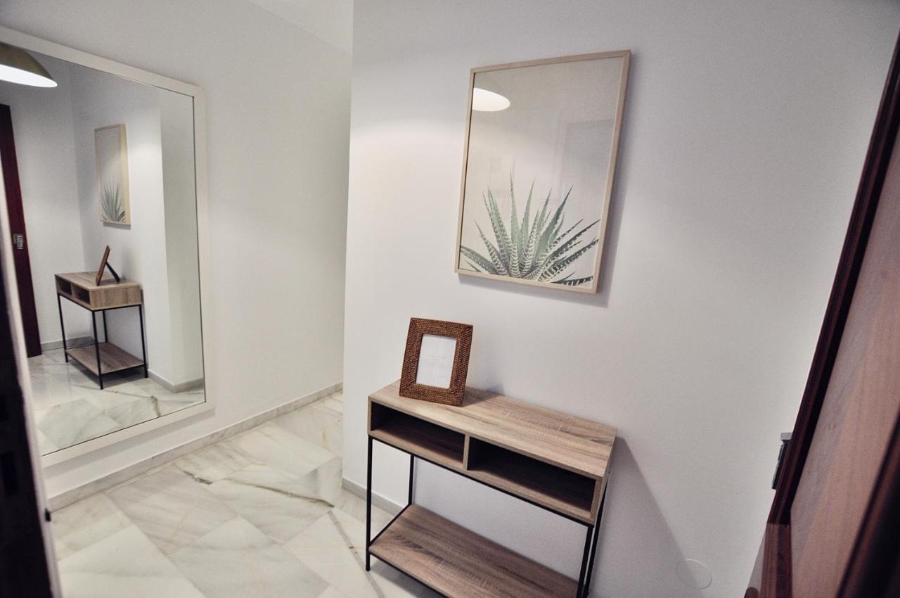 Luminoso Y Coqueto Apartamento Con Jardin Малага Екстериор снимка